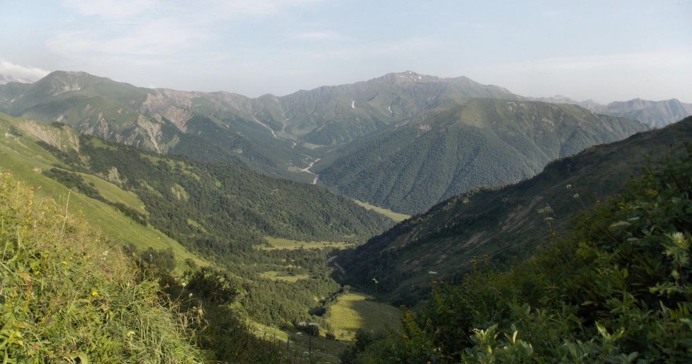 Tskhenistskali valley from Lapuri pass