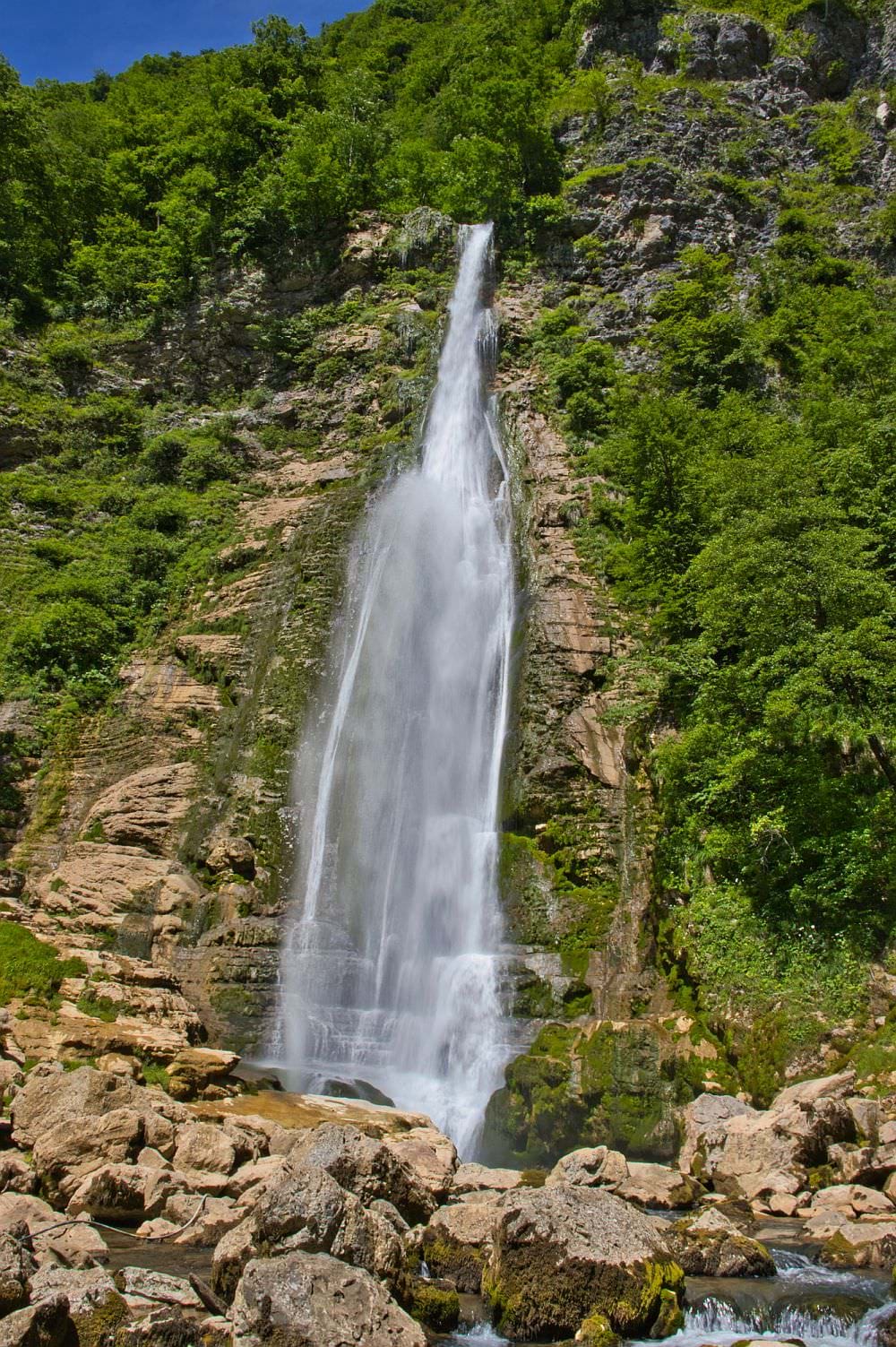 Oniore waterfall