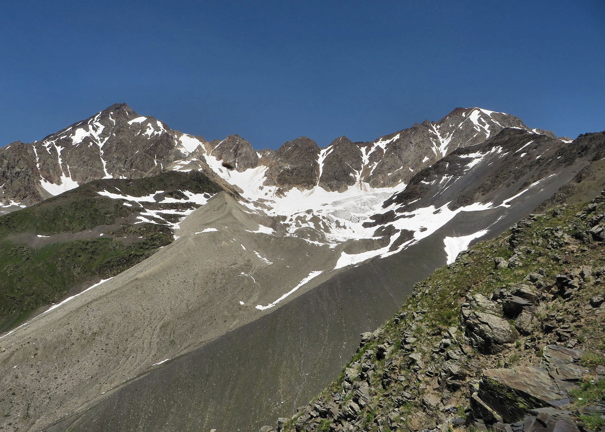 Mt. Banguriani to the left, Mt. Ahalgazrdoba (Pik Komsomol) to the right