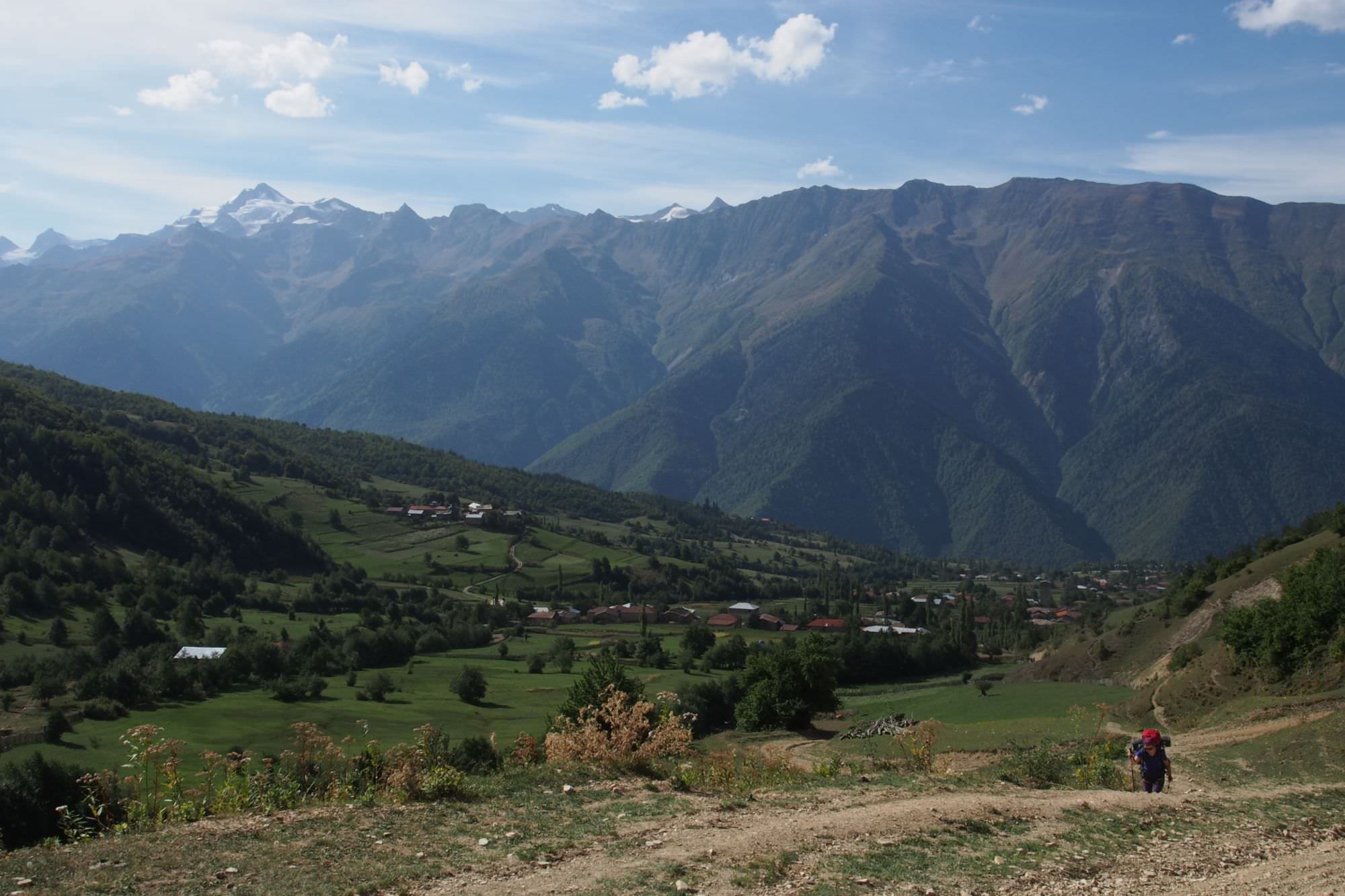 Etseri village behind