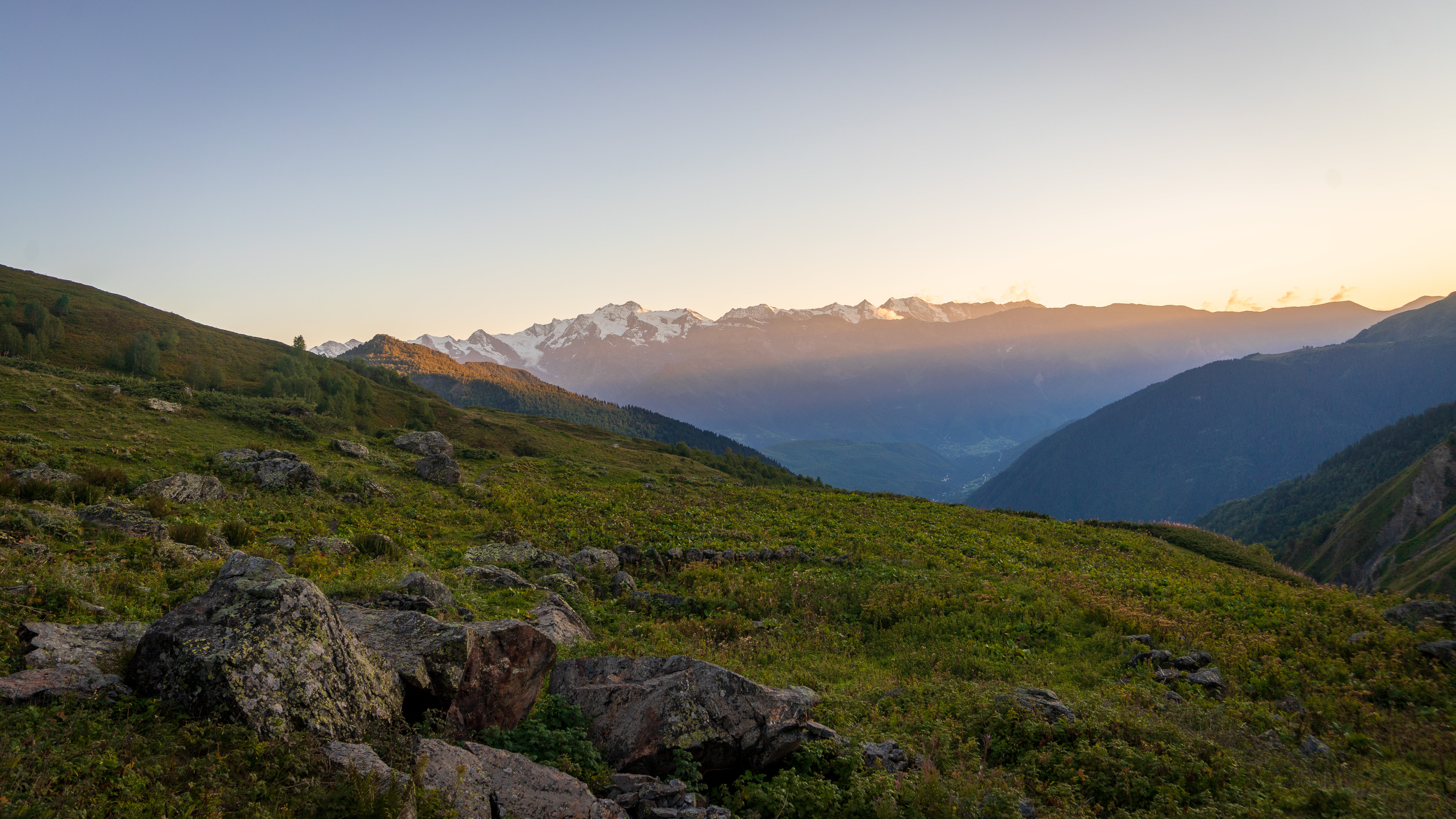 Svaneti range from the trail to the Guli glacier