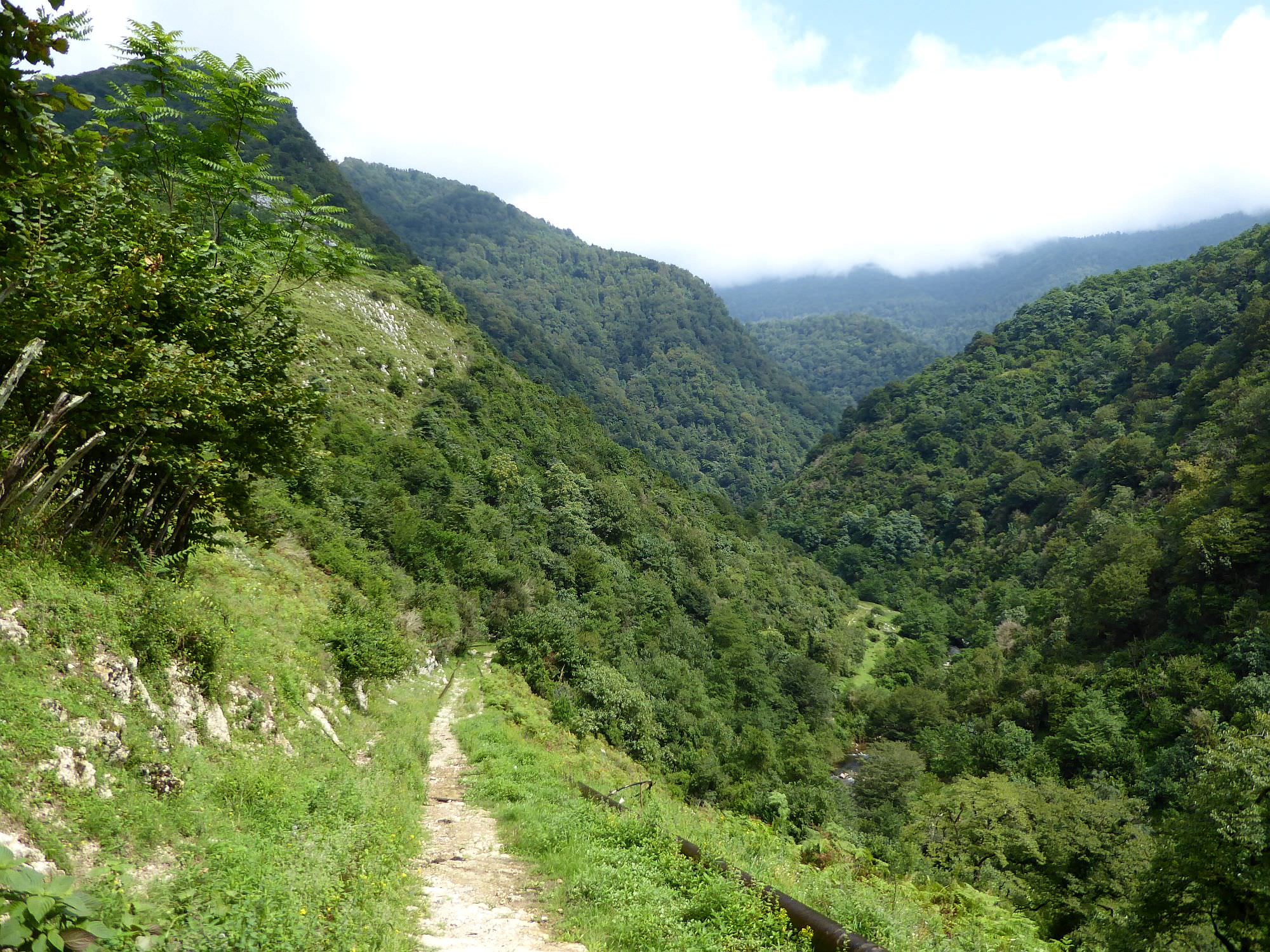 Entering the Intsra valley