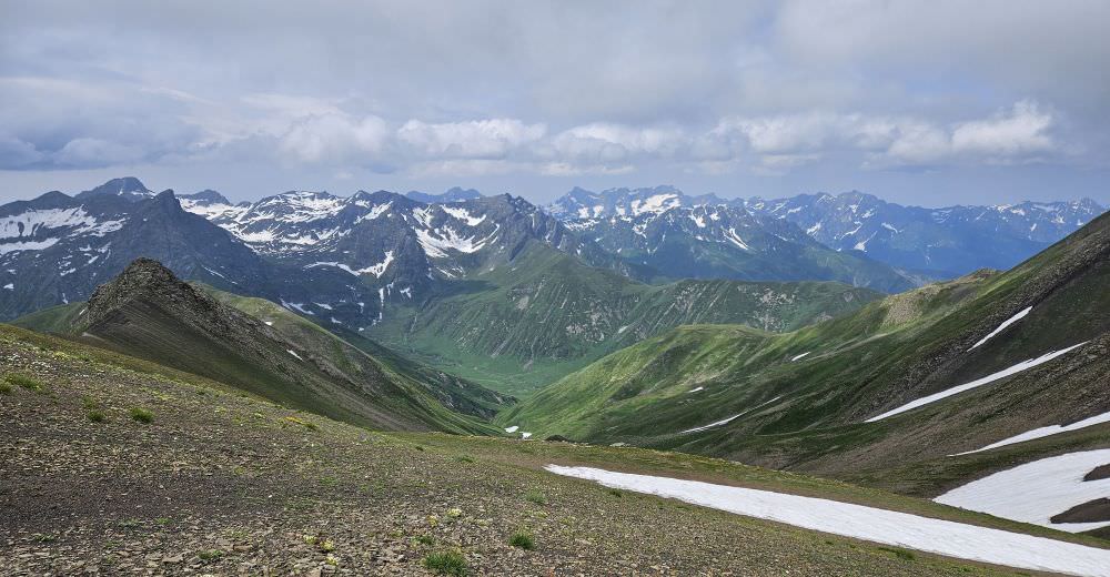 Views from the top of the Uskuri range to the north